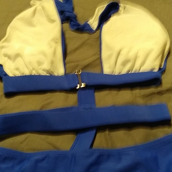 Swimsuit - Picture 2 of 2